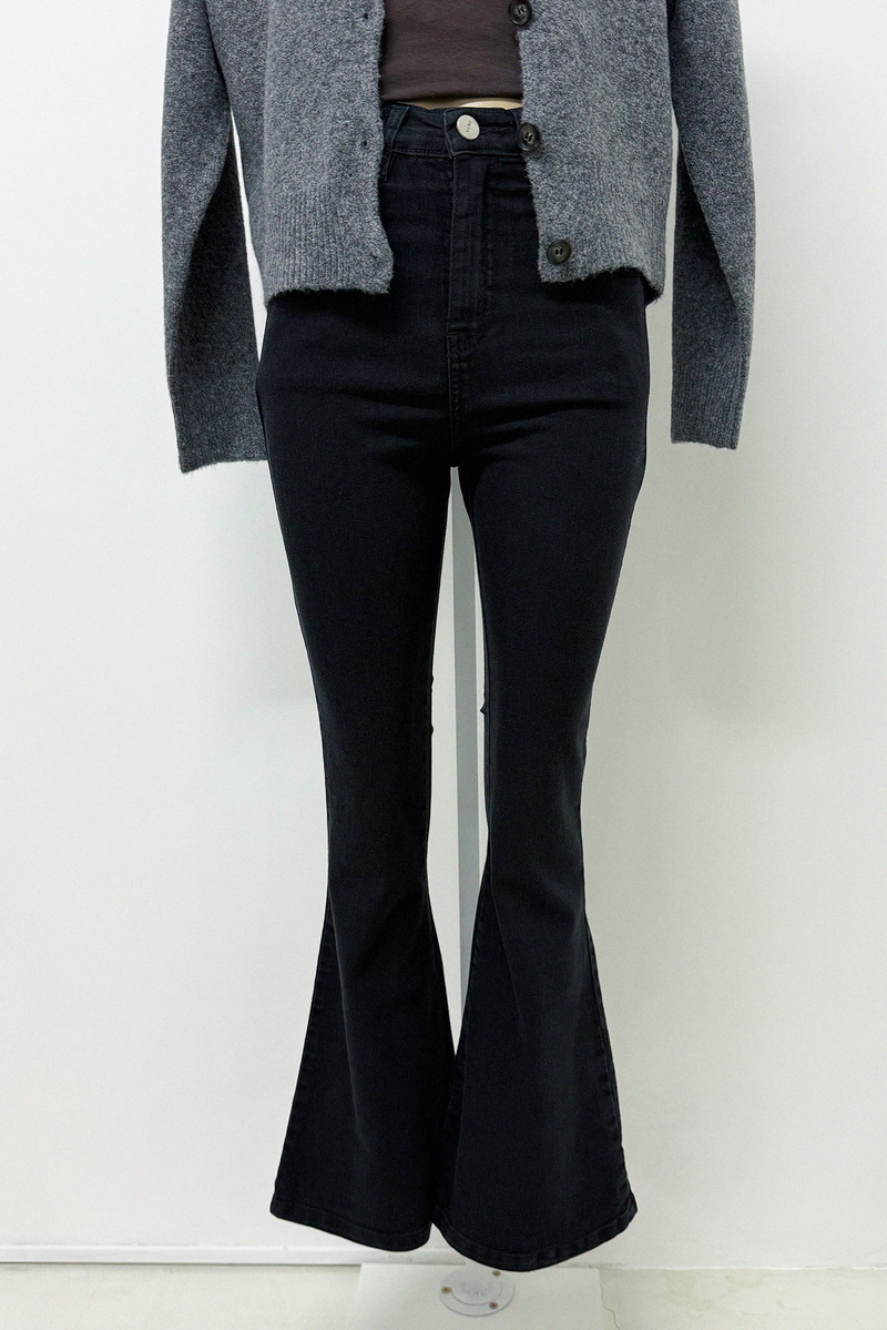 Jean Oxford Black