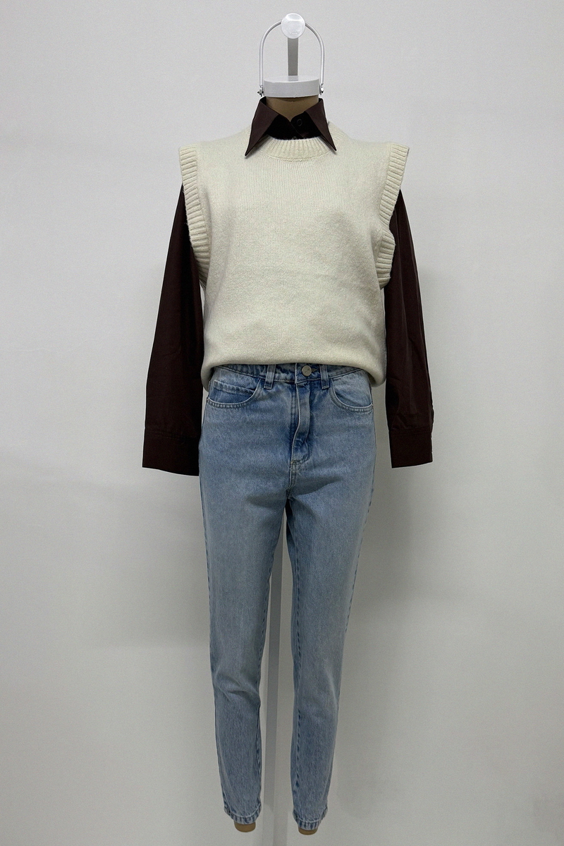 Jean Mom Acid