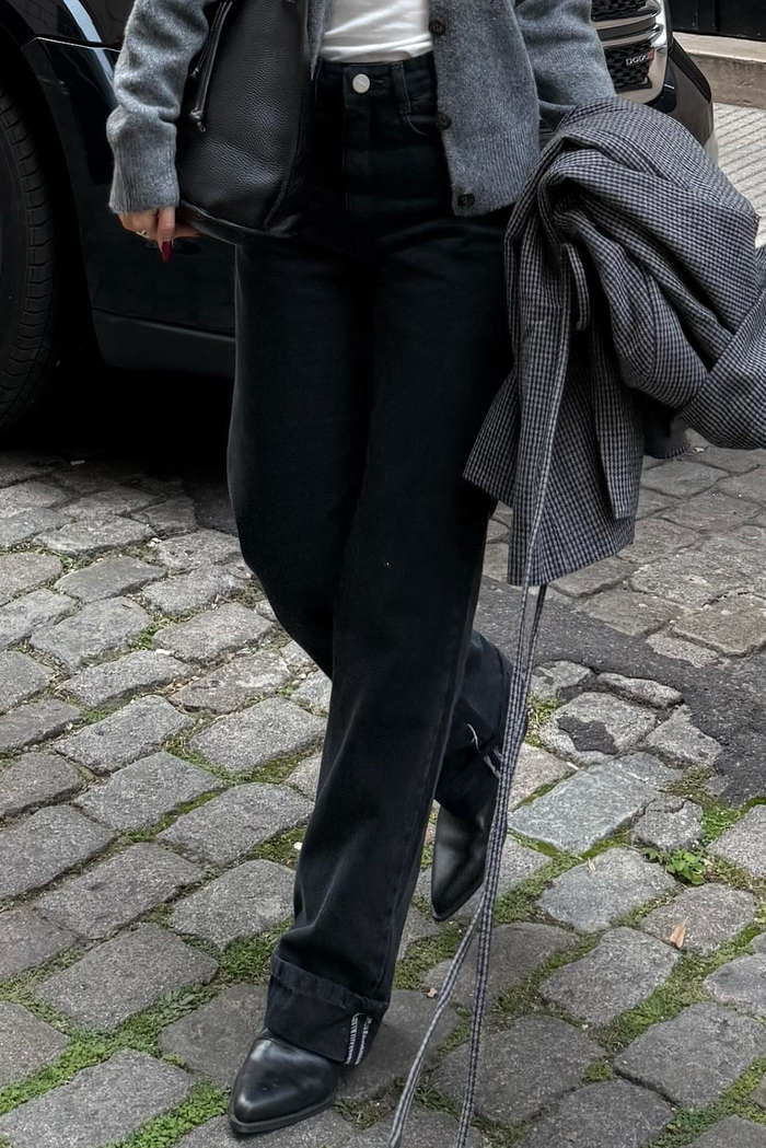 Jean Straight Full Black Naomi