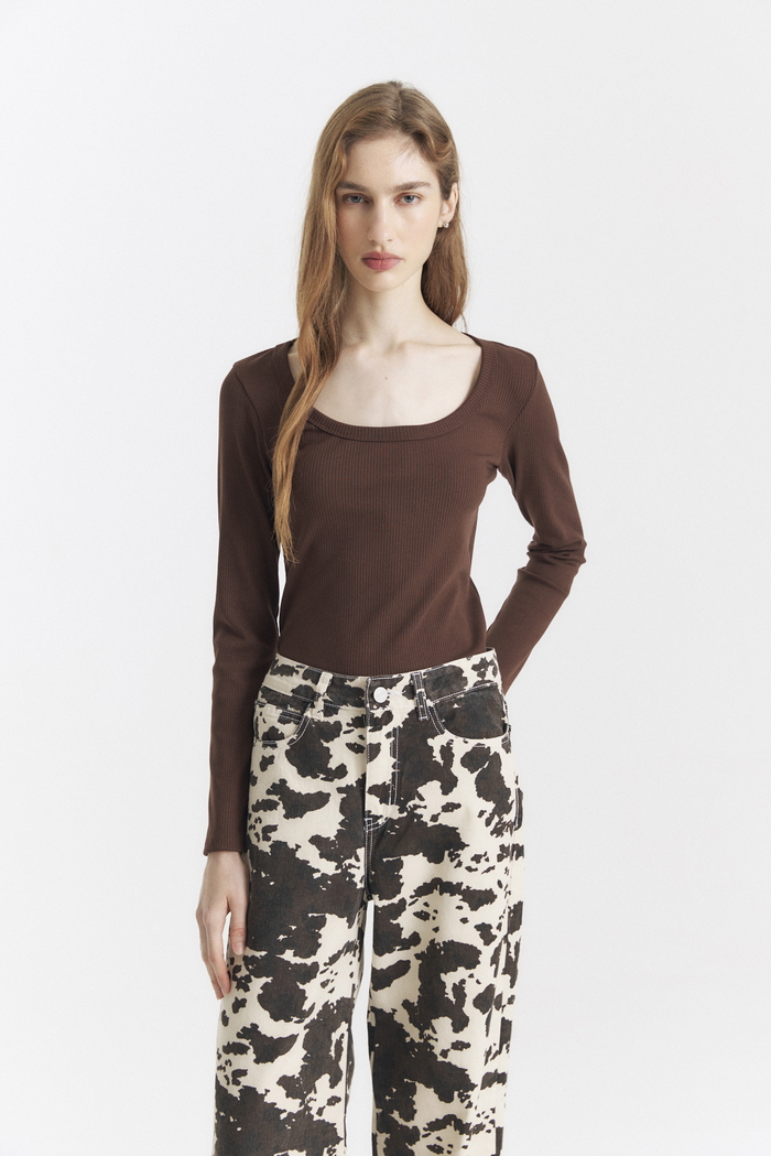 Camiseta Escote Cavado