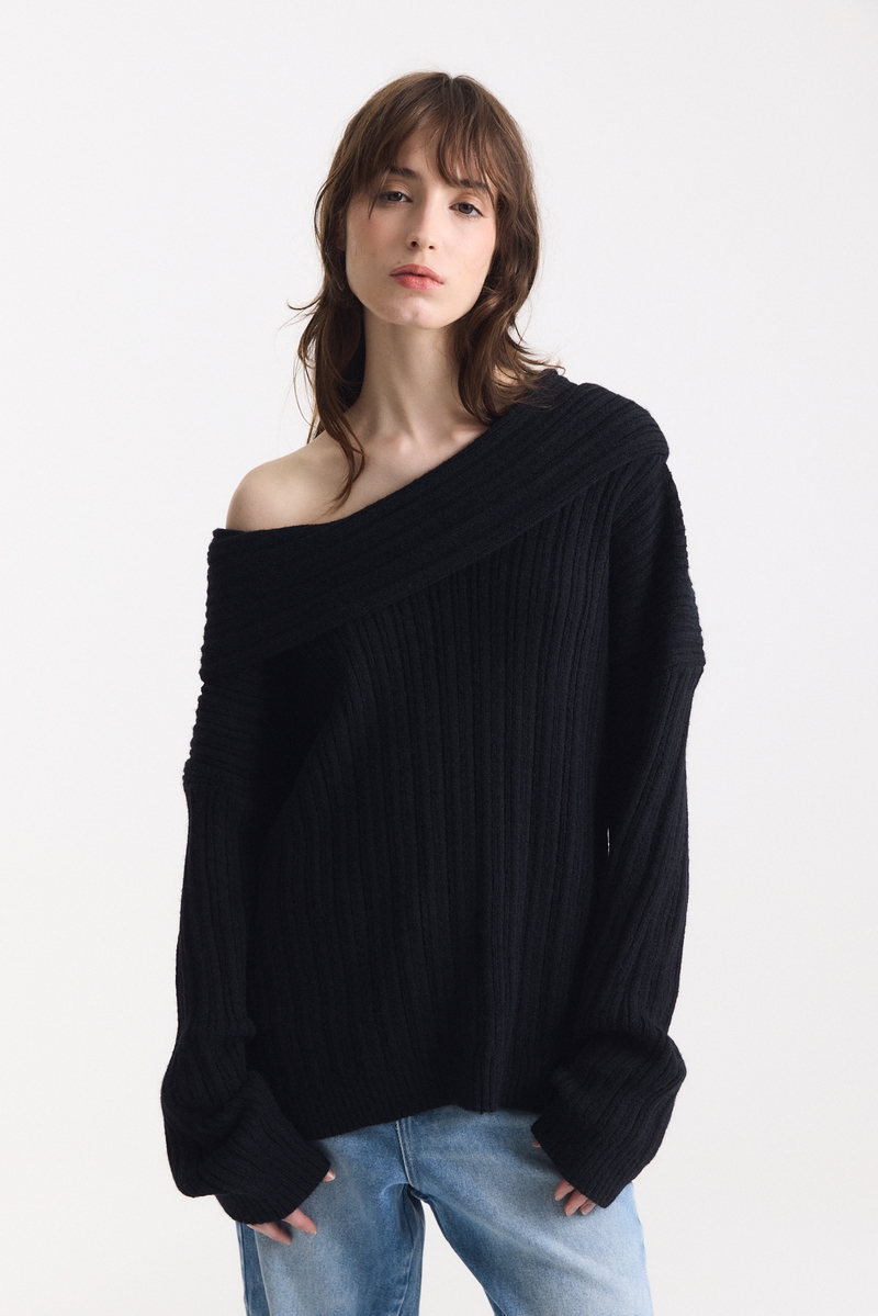 Sweater Grueso Off Shoulder