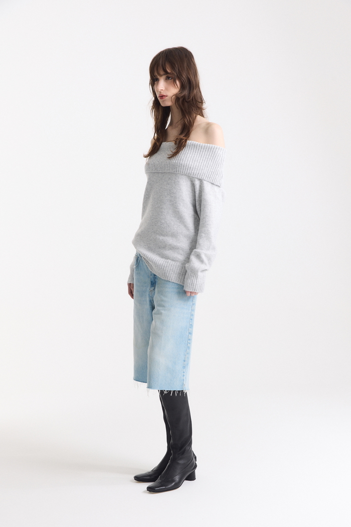 Sweater Liso Off Shoulder