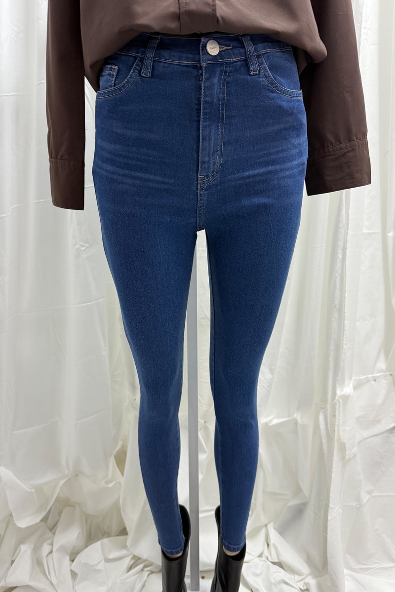 Jean Skinny Azul Bigotes