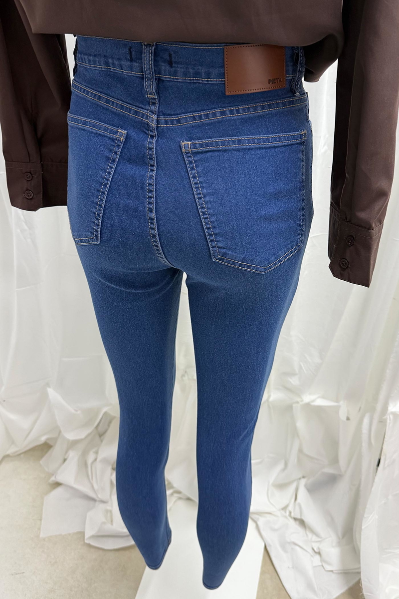 Jean Skinny Azul Bigotes